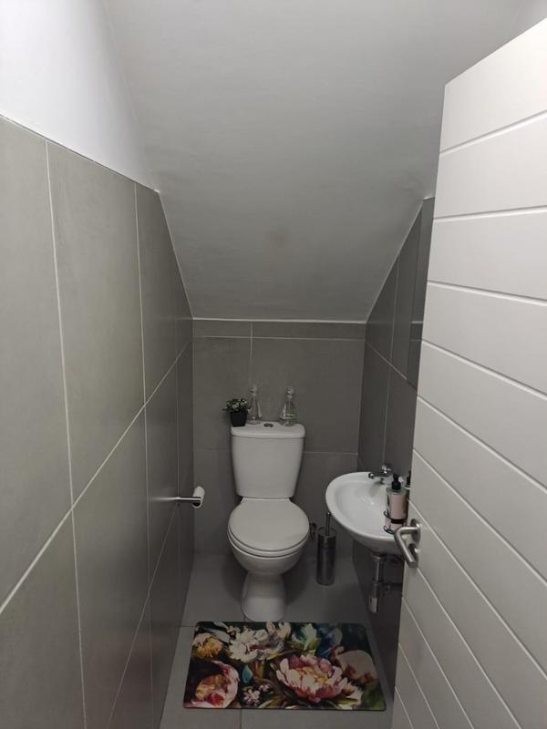 To Let 3 Bedroom Property for Rent in Kraaibosch Country Estate Western Cape